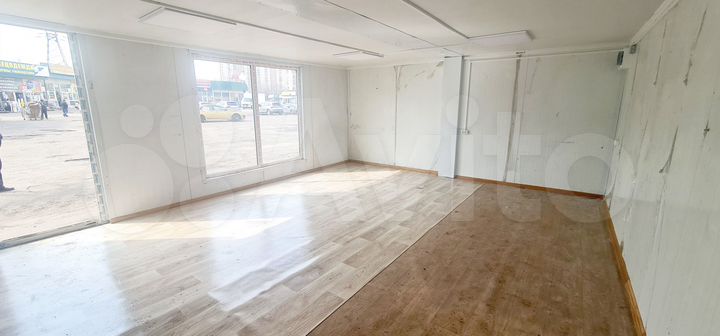 Торговая площадь рядом с метро, от 22 м²