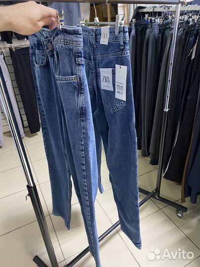 Джинсы бананы zara