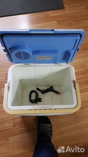 Переносной холодильник