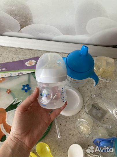 Бутылочки для кормления avent