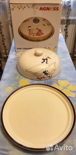 Блюдо для блинов с крышкой