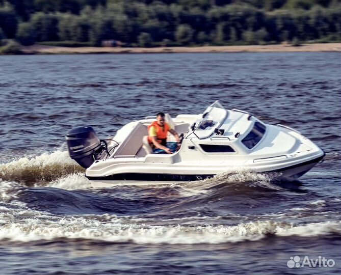 Новый катер с каютой Неман 500 от производителя