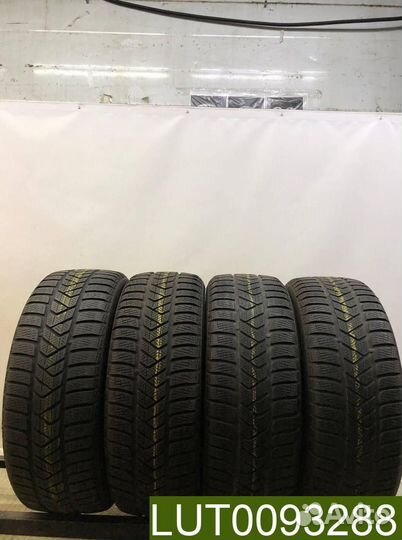 Pirelli Winter Sottozero 3 215/60 R16 104R