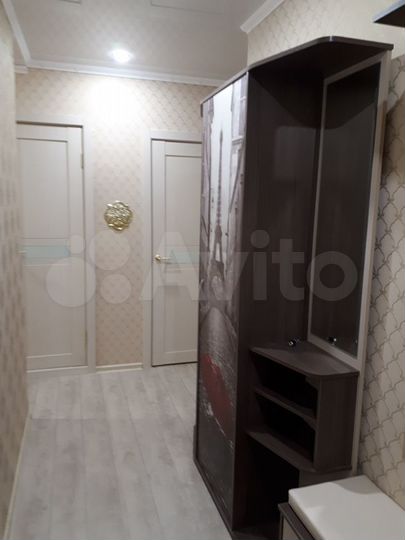 2-к. квартира, 54 м², 1/5 эт.