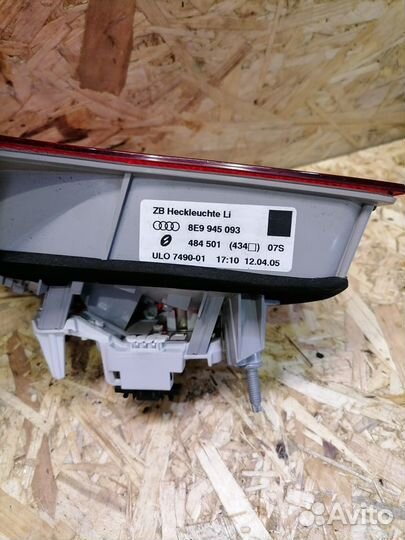 Фонарь задний в 5ую дверь Audi A4 B7