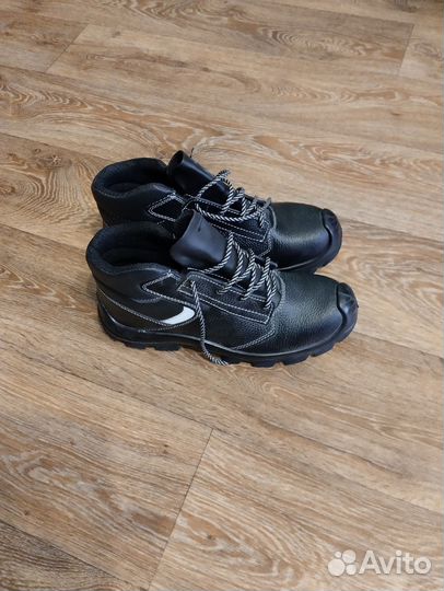 Ботинки осенние мужские 41