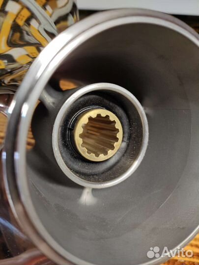 Гребной винт Suzuki 40-60; 3x11-1/4x15, сталь