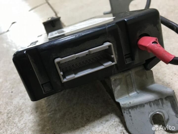 Блок управления дверями Kia Ceed 2 JD 2012-2018