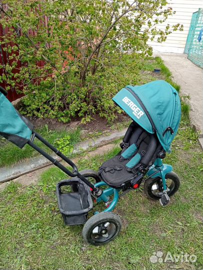 Детский трехколесный велосипед