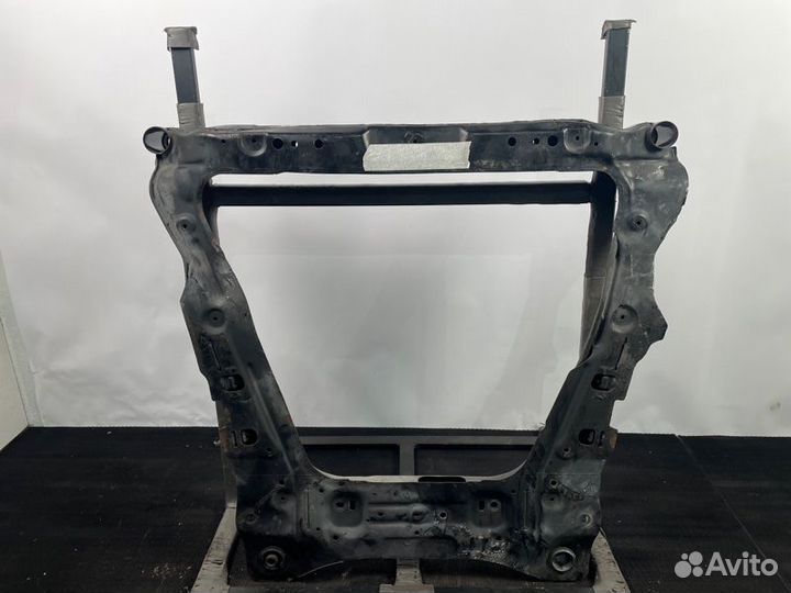 Передний подрамник Nissan XTrail T31