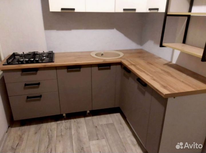 Кухня угловая