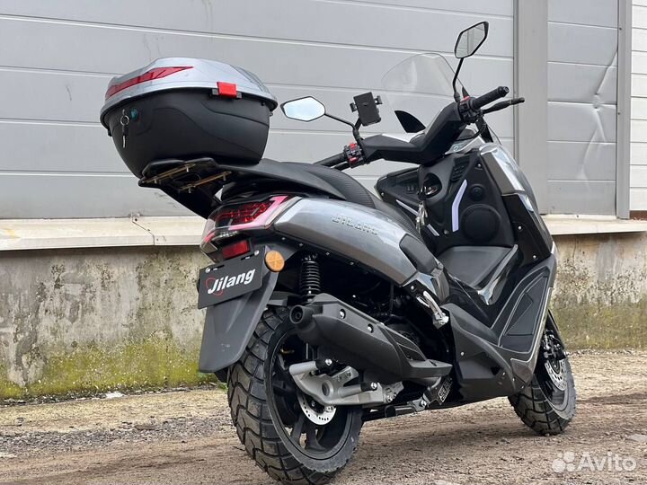 Новый скутер Jilang Макс Про (175 куб) Max