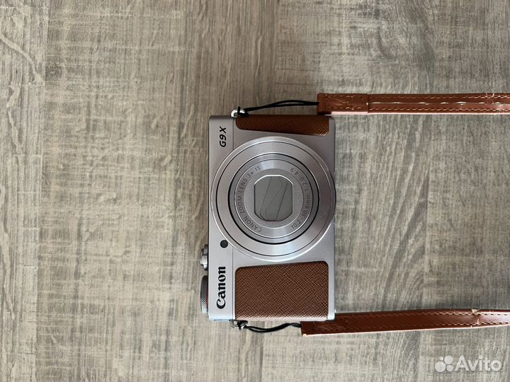 Canon powershot g9x