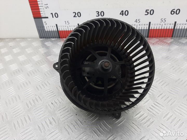 Моторчик печки Ford Focus рест. 2003 1111936