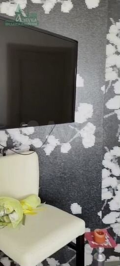 2-к. квартира, 60 м², 4/10 эт.