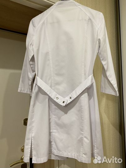 Медицинский костюм женский