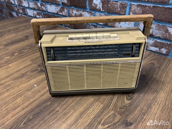 Радиоприемник philips