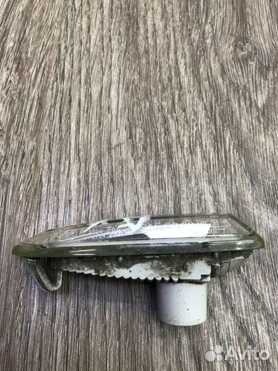 Повторитель поворота передний левый Opel Astra J