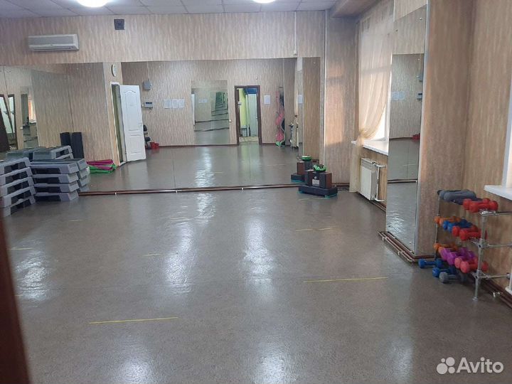 Тренажёрный и фитнес зал в аренду по часам