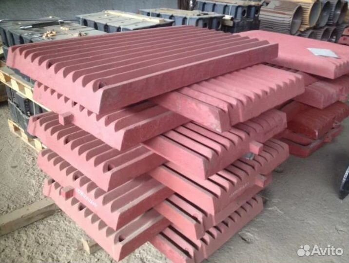 Запчасти на дробилку в наличии