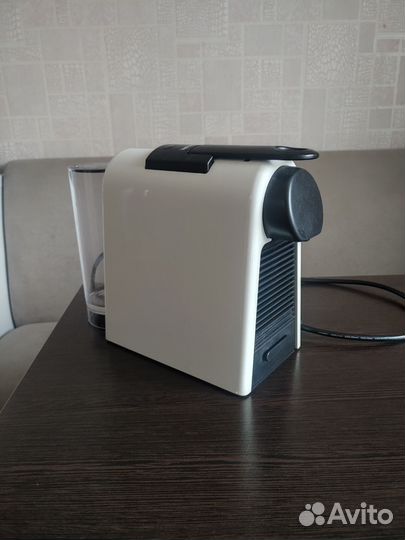 Капсульная кофемашина nespresso