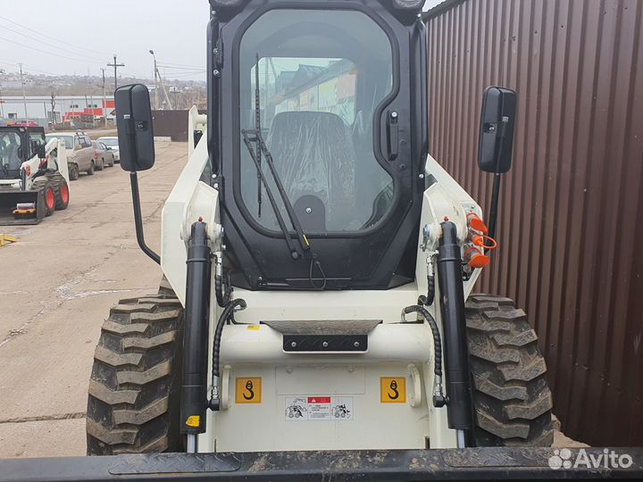 Мини-погрузчик Lonking CDM308, 2023