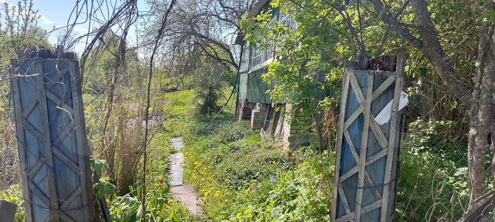 Дача 16,8 м² на участке 10 сот.