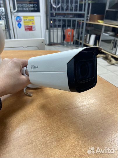 Камера Dahuа DH-iрс-нfw2231тр-ZS уличная iP