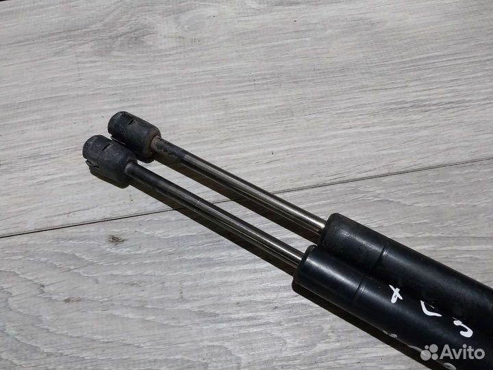 Амортизаторы багажника Hyundai Sonata 4 EF