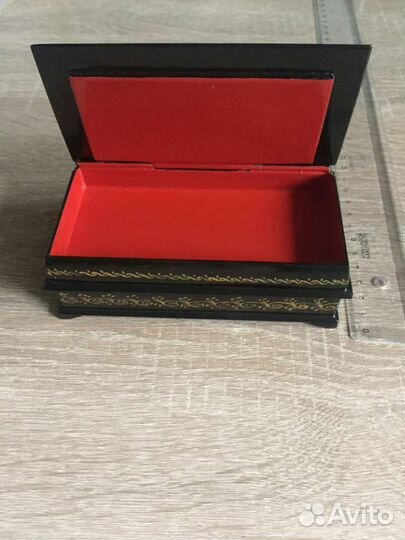 Шкатулка для украшений Палех