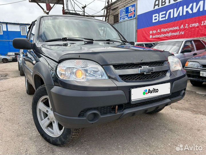Chevrolet Niva, 2011