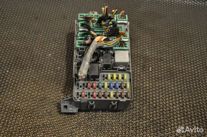 Блок предохранителей honda CR-V RD8