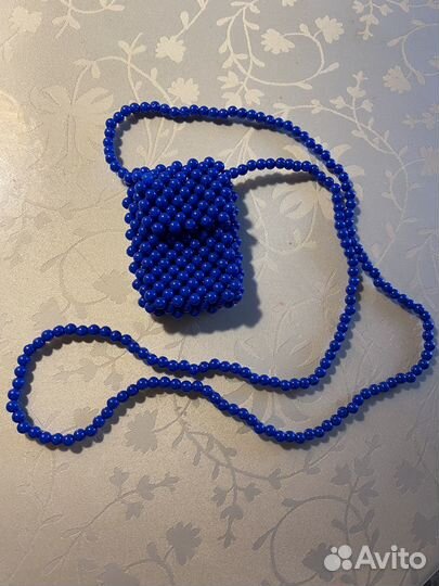 Сумочка из бусин для наушников