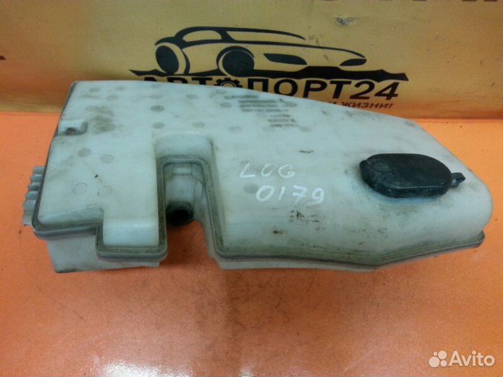 Бачок омывателя лобового стекла Renault Logan 1