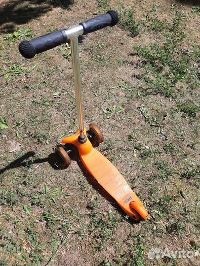 Продаю детский самокат