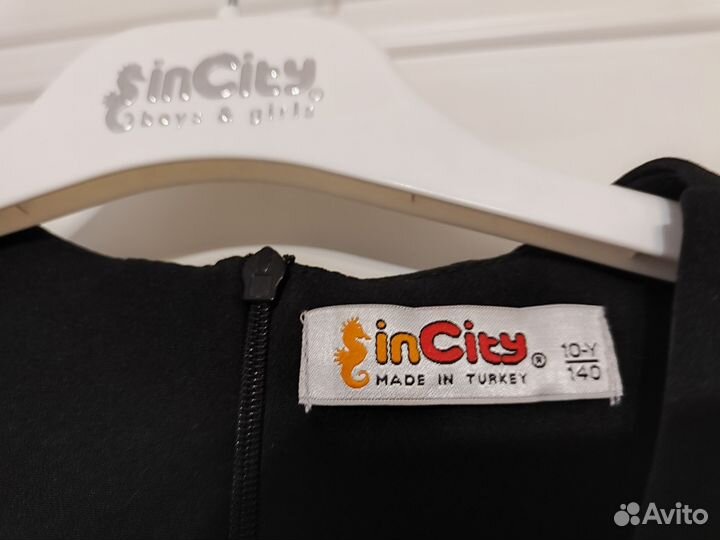 Комбинезон для девочки 140