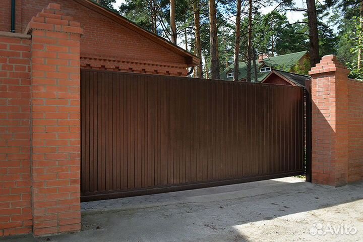Откатные ворота из профнастила под ключ