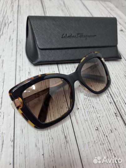 Женские Очки salvatore ferragamo Cat Eye оригинал