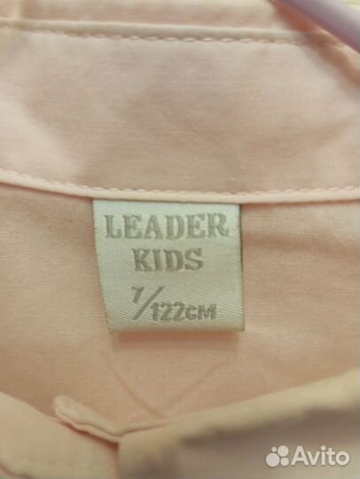 Блузка новая 122р