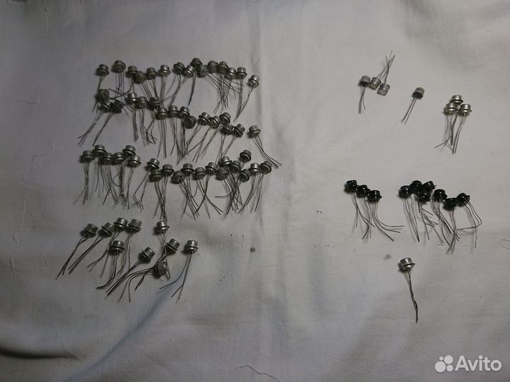 Тиристор ку-101 ку-102 ку-110 ку-104