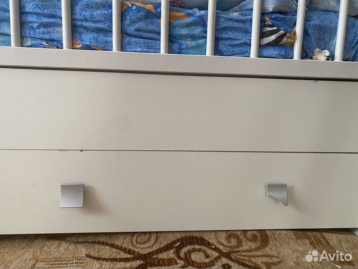 Детская кроватка