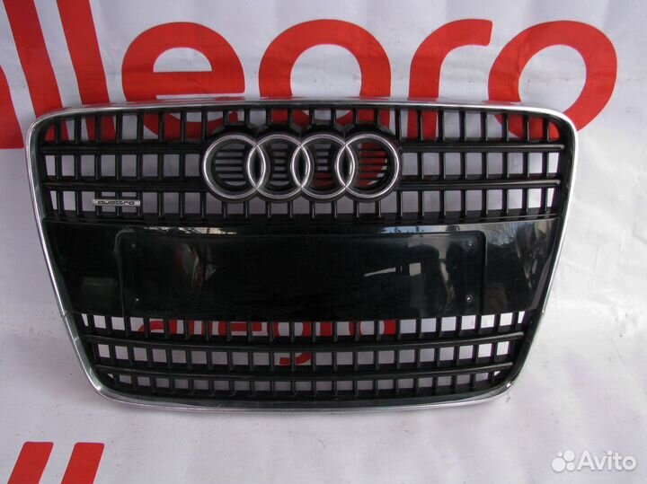 Audi Q7 решетка радиатора 2006-2009