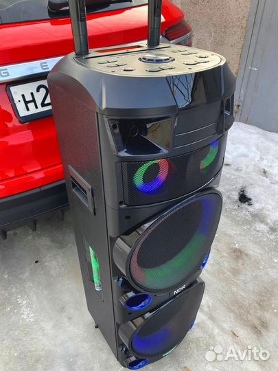 Беспроводная караоке колонка Partybox 3000