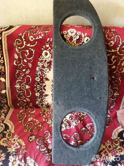 Автомобильные колонки и полка