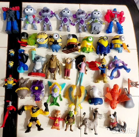 Игрушки из макдональдса 35 шт Пакетом