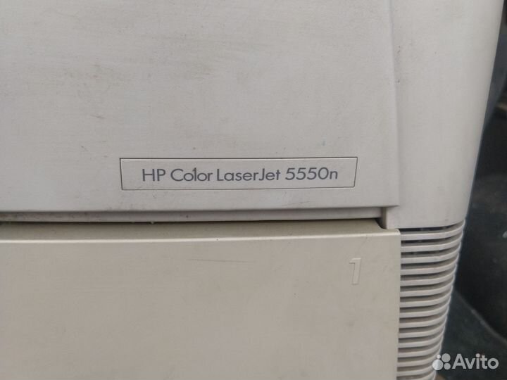 Принтер HP Color LaserJet 5550n