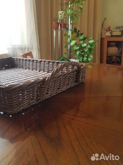 Плетёные корзины и подносы ручной работы