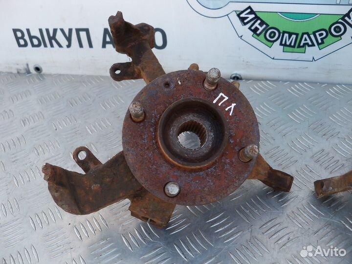 Кулак передний левый Ford Focus 1 USA