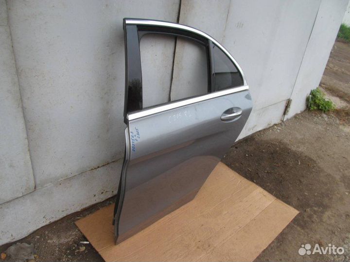 Дверь задняя левая Mercedes W205 C 2014