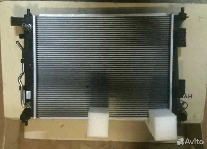 Радиатор охлаждения hyundai, Kia. АКПП. 2021г